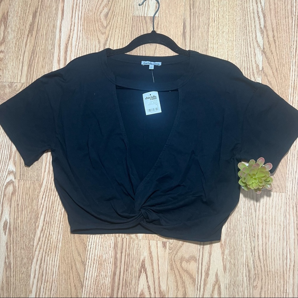 Charlotte Russe black cropped top Sz L